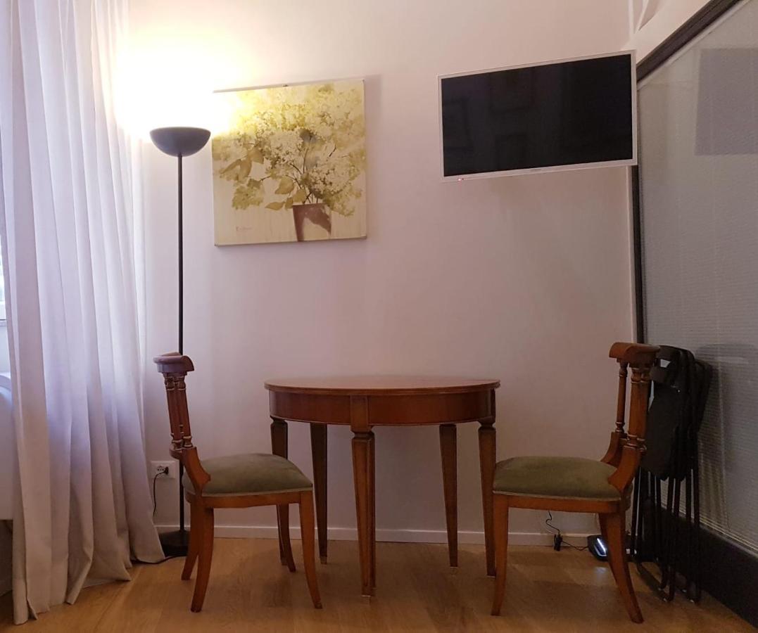 Domus Lupae -live In The Heart Of Rom